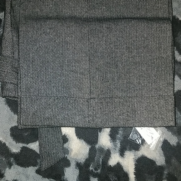 Dress Pants - Picture 5 of 6